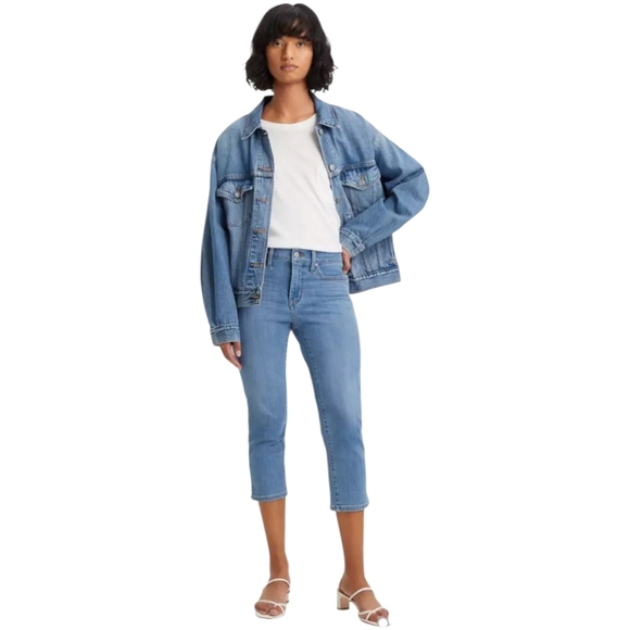 Levi's Women's 311 Shaping Capri Jeans In Lapis Level - Light Wash - Picture 1 of 9